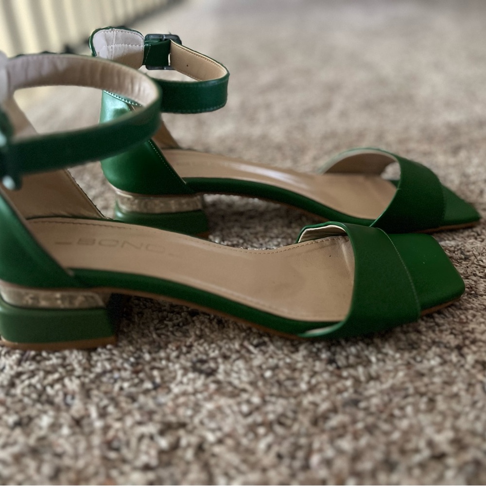 Elegant Green Women's Sandals